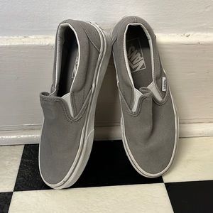 Vans shoes grey us men’s size 5 us women’s size 6.5